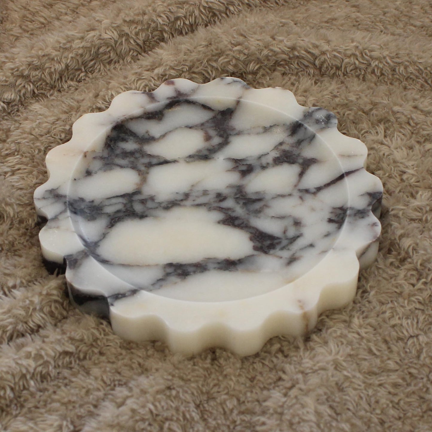 Natural Small Calacatta Viola Marble Scallop Edge Tray 6.3", Marble Jewelry Dish, Trinket Tray for Women Gift