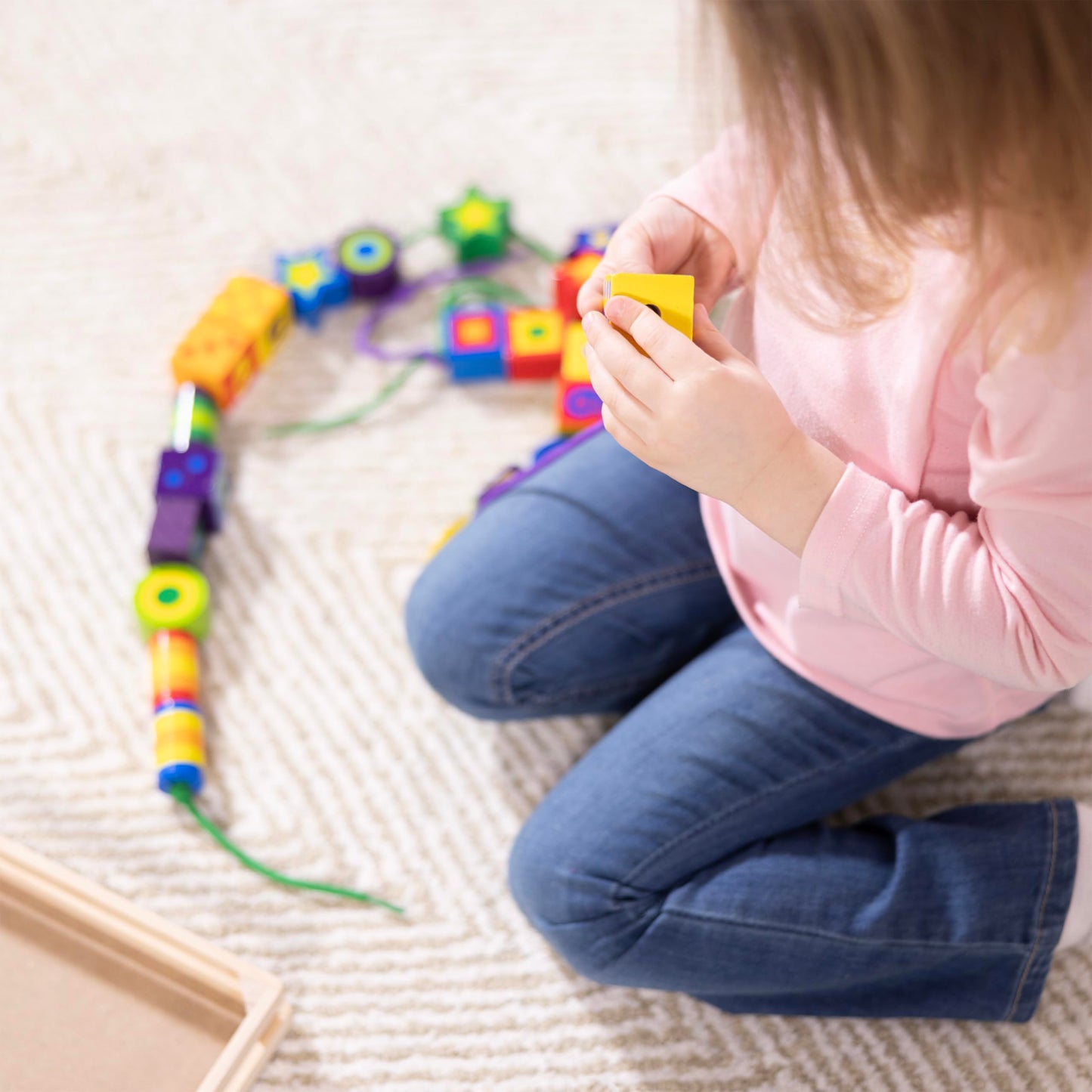 Melissa & Doug Deluxe Wooden Lacing Beads - Educational Activity with 27 Beads and 2 Laces