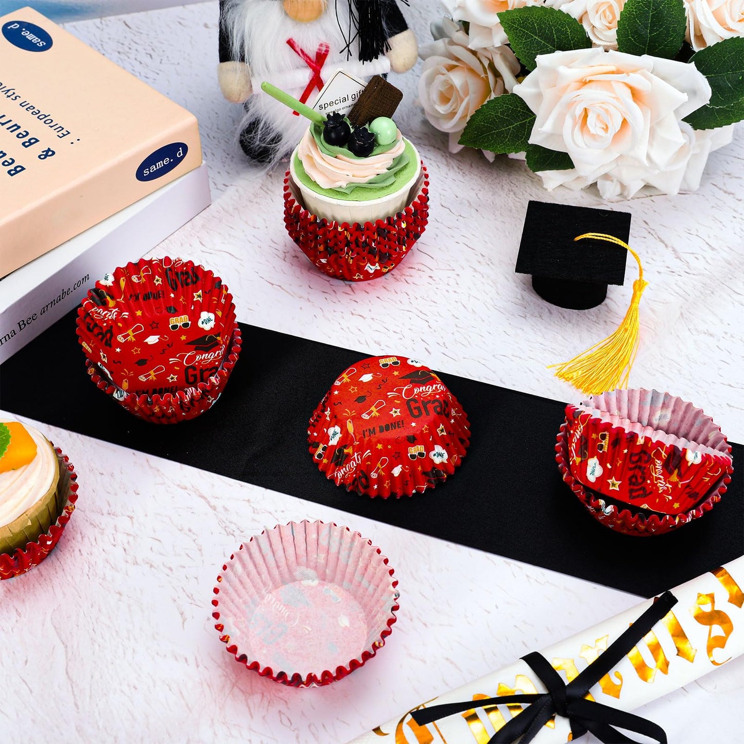 JarThenaAMCS 300Pcs Graduation Cupcake Liners 2026 Congrats Grad Paper Baking Cups Red Black Gold Standard Muffin Cupcake Wrappers for College High School Party Supplies Table Decor