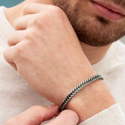Galis Chain Bracelets For Men - Premium Stainless Steel Mens Bracelet, Silver Plated Non Tarnish Bracelet - This Snake Chain, Stylish Gifts For Him 7"