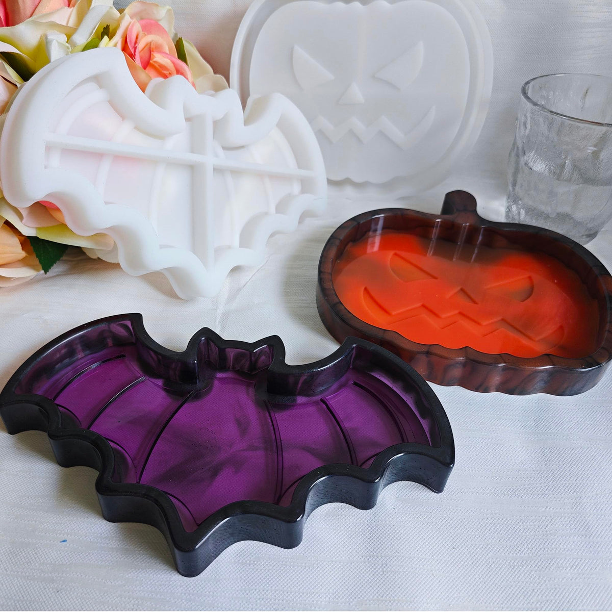 2 Set of Bat Pumpkin Tray Storage Resin Mold Molds Epoxy Resin Pumpkin Bat Shaped Halloween Tray for Fruit Candy Jewelry Cup Holder Container, DIY Making Decor Art Crafts