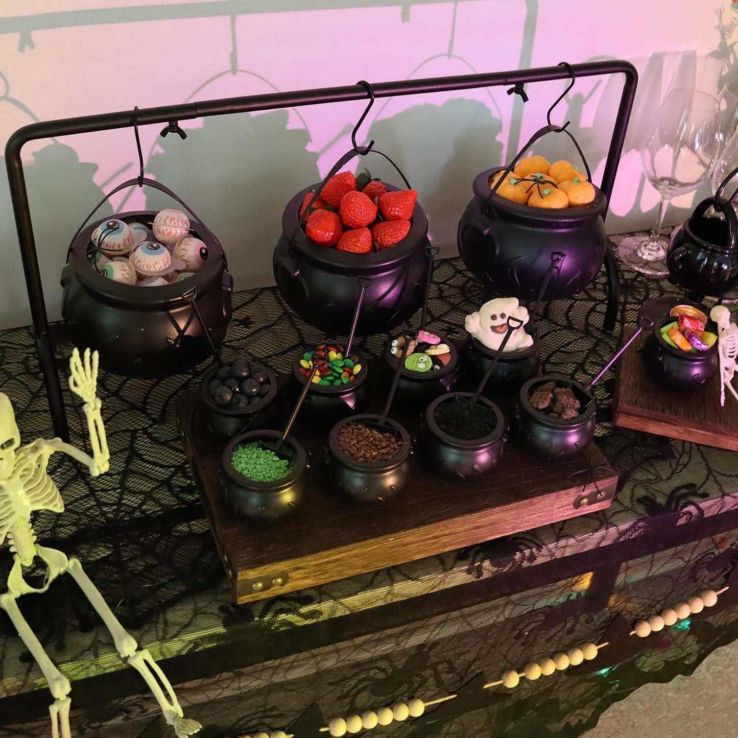 Zimati Cauldron Halloween Table Decor, 12 Pcs Large and Mini Black Plastic Hanging Cauldrons Serving Set, Spooky Witches Cauldron Candy Serving Bowls for Indoor Home Hocus Pocus Party Decorations
