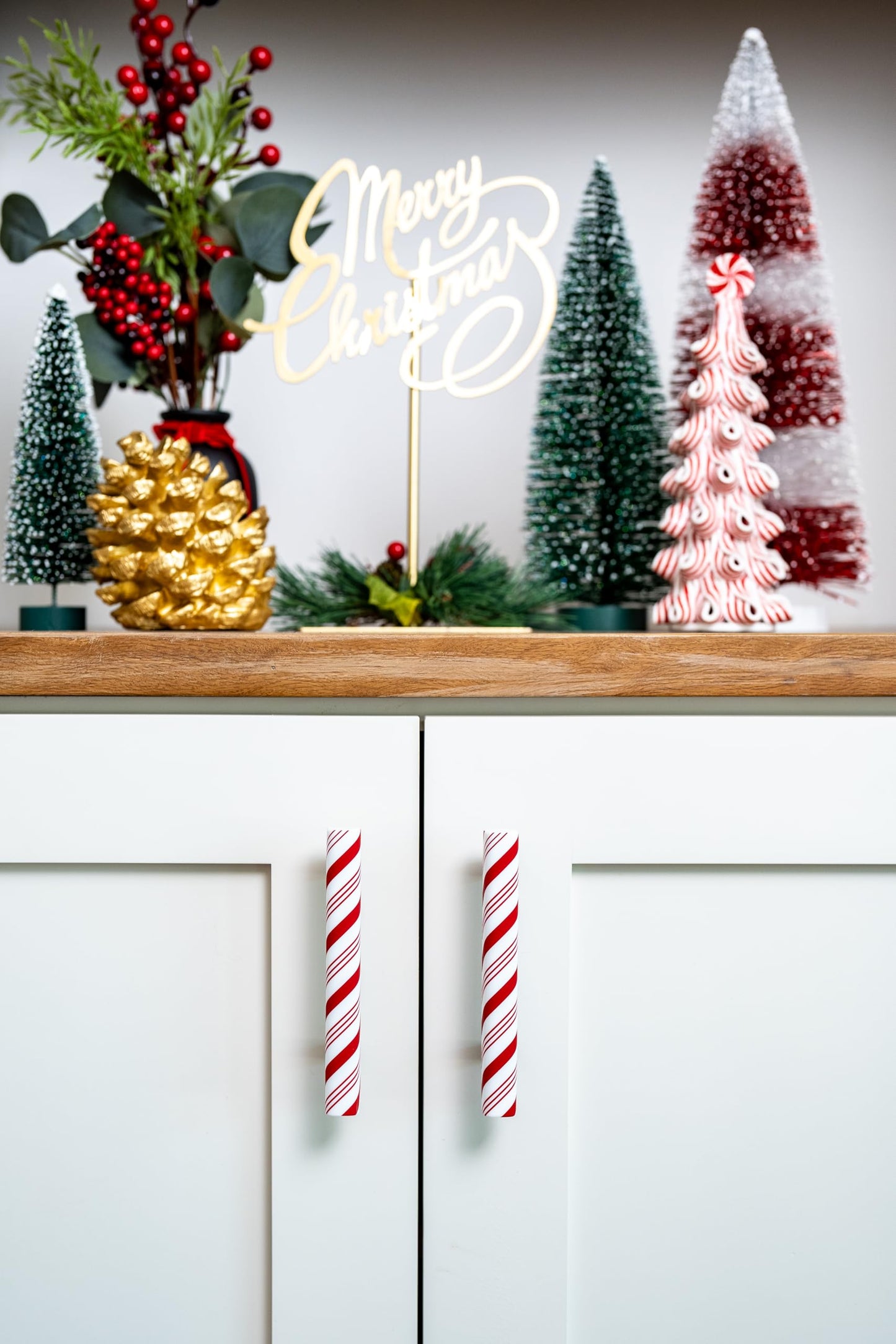 Knobēz Handlez 10pk Small Covers, Peppermint Stick Festive Holiday Decor