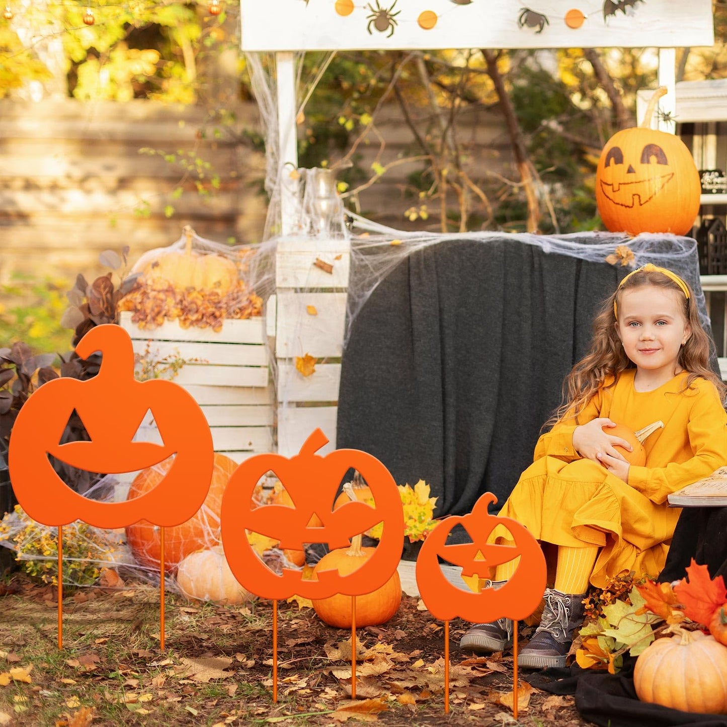 Lingvee 3 Pack Halloween Decorations Outdoor Metal Halloween Garden Stakes Metal Ghost Pumpkins Black Cat Yard Signs Decor for Outside Garden Lawn Porch Patio Party Decorations(Pumpkin Style)
