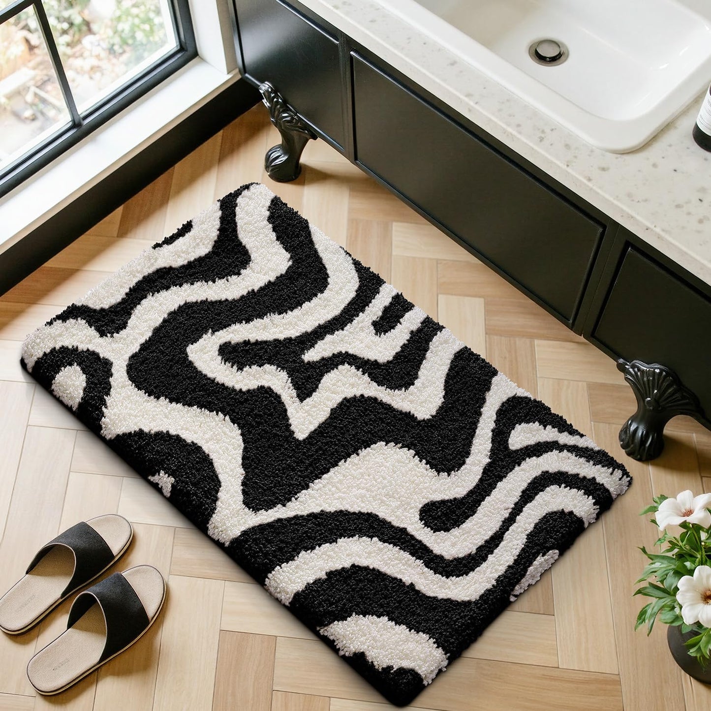 LUMI Non Slip Bathroom Rug Modern Aesthetic, Ultra Soft Absorbent Washable Bath Mats, Quick Dry Premium Floor Rugs for Shower, Tub, Black and White, 24x36