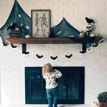 Halloween Garland Decorations, Adjustable Spooky Hanging Felt Bat Garland, Pre-Strung Aesthetic Boho Wood Beads Halloween Banner for Mantel Fireplace Home Room Indoor Farmhouse Office Wall Decor