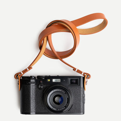 Evergreen Leather Camera Strap – Split Ring, 28 Inch Neck Shoulder Slim, Vintage Modern Design, Hand Stitched, Compatible with Fuji Sony Nikon Leica Canon (Tan)