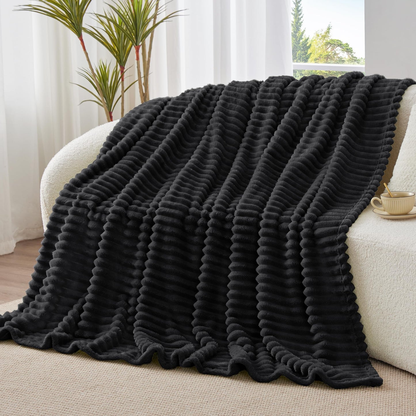 BEDELITE Fleece Black Throw Blanket for Couch - 300GSM Soft & Warm Fluffy Black Blanket, Decorative and Giftable Striped Blankets for Women, Men, 50"x60"