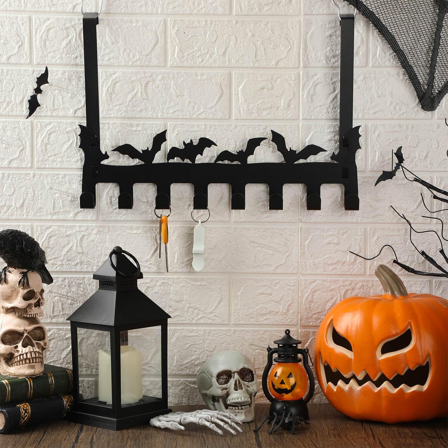 LemonRoad Bat Over the Door Hooks Gothic Over the Door Towel Rack Halloween Black Bat Shelf Organizer Wall Decor Holder for Hanging Bathroom Metal Wall Mount Towel Rack for Hoodies Hat