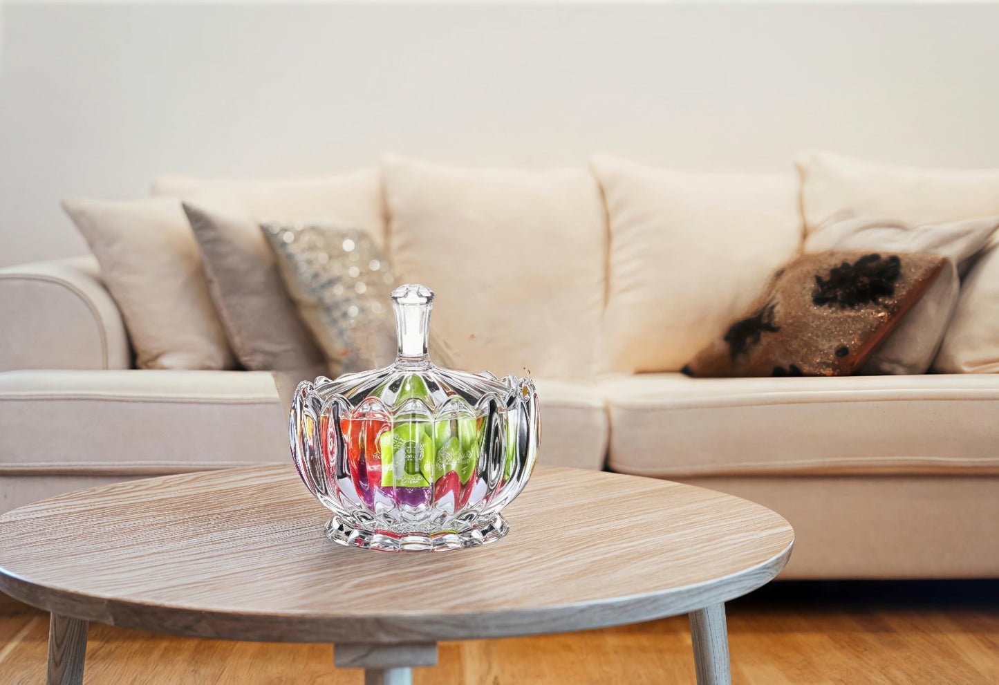 HMFDYHz Glass Candy Dish with Lid, 17oz Crystal Glass Candy Bowl, Classic Fancy Glass Canister for Cookies Nuts Chocolates Fruit,Home Wedding Party Decorative Jar (Clear)