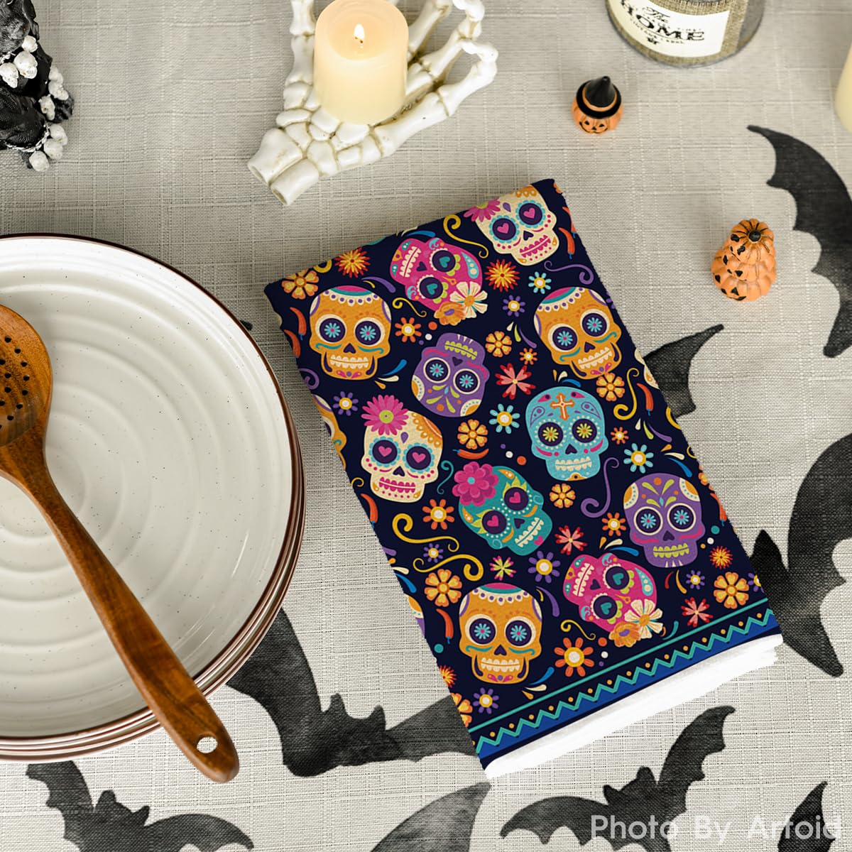 Artoid Mode Suger Skulls Floral Day of The Dead Kitchen Towels Dish Towels, 18x26 Inch Halloween Decoration Hand Towels Set of 2