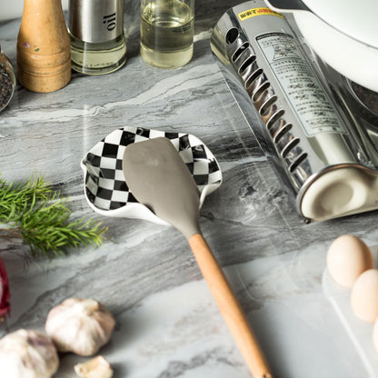 Miamolo Spoon Rest for Stove Top, 5.3in Checkered Spoon Holder Utensil Rest, Ceramic Spoon Rests for Coffee Bar, Kitchen Gadget Cooking Gift for Housewarming - Heat Resistant & Dishwasher Safe