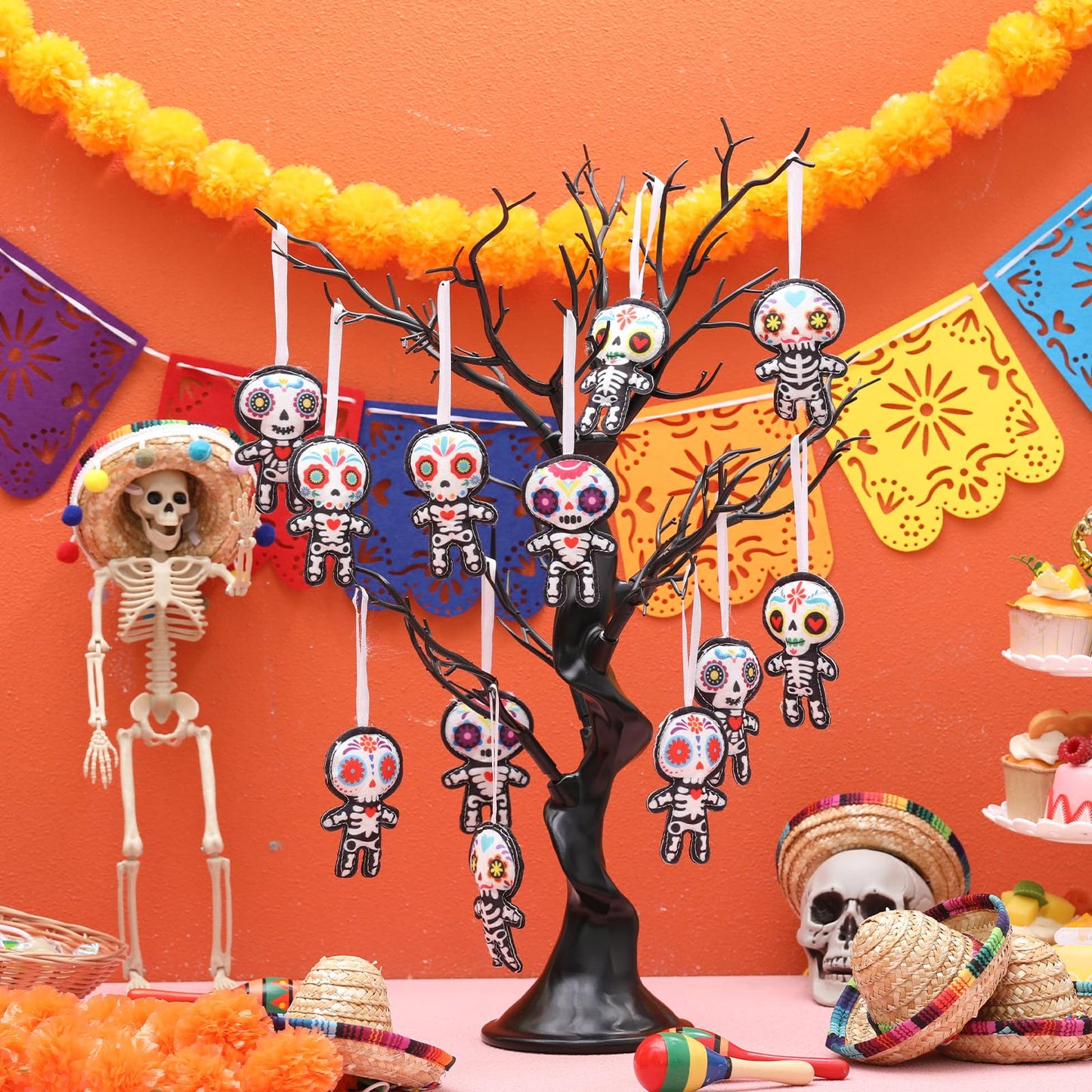 Remagr 12 Pcs Dia De Los Muertos Felt Ornaments, Mexcian Skeleton Halloween Ornaments for Day of The Dead Themed Party School Bags Indoor Outdoor Tree Hanging Decorations (Skull)