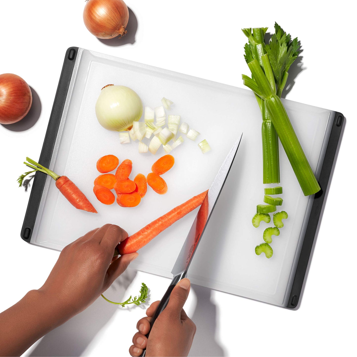 OXO Good Grips 2-Piece Plastic Cutting Board Set (Pack of 1),Clear