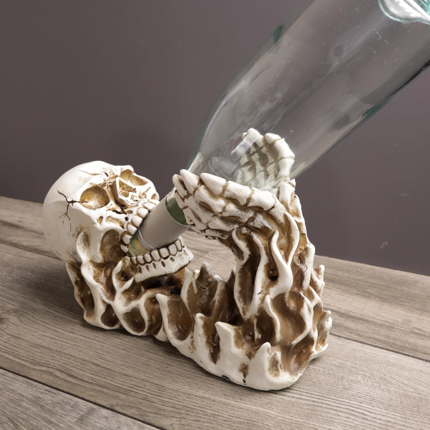 Needzo Resin Skeleton Wine Bottle Holder, Gothic Tabletop Kitchen Accessory, Great Gift for Bar, 4 x 10 x 7 Inches