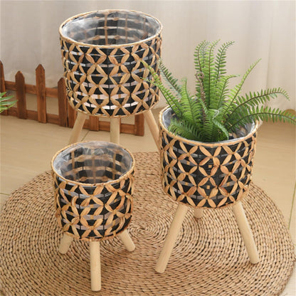 WAGHAVEN Woven Planter Baskets with Plastics Lining and 3 Wooden Legs, Wicker Planter Basket,Boho-Plant Pot with Stand,Plant Baskets Indoor with Liner for Plant, Flowers, Toy, Country Farmhouse