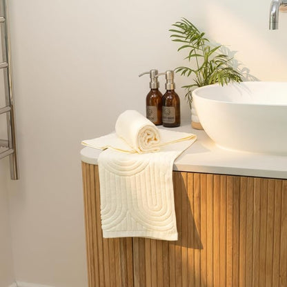 KIBAGA Decorative Hand Towels for Your Bathroom Or Kitchen – Luxurious Set of 2
