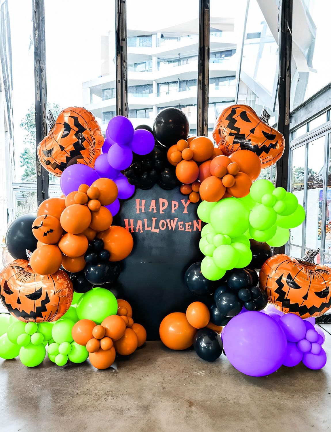 Halloween Balloons Garland Arch Kit,126pcs DIY Halloween Party Balloon With Black,Orange,Purple,Fruit Green,Confetti,Balloons,Boo,Spider,Pumpkin Foil Balloon for HalloweenParty Decorations Indoor