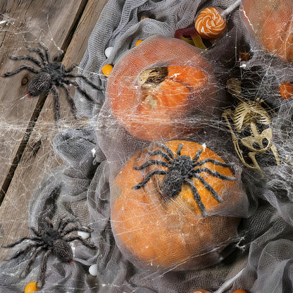 Lukinuo Realistic Fake Spiders 2pcs Plastic Spider Figures Tarantula Toys Figurines Spider Cake Toppers Halloween Prank Props Party Decoration