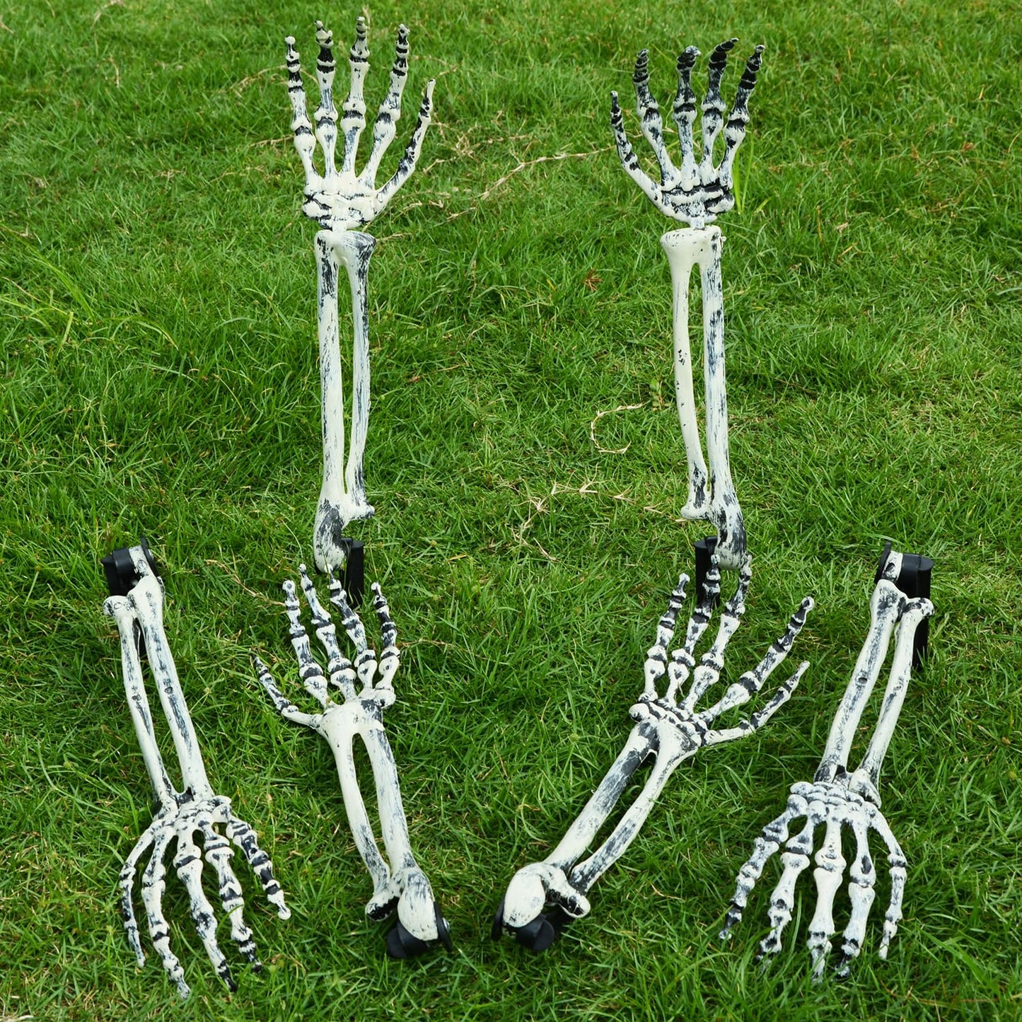 AOFOX Halloween Realistic Skeleton Stakes Zombie Ghost Arm Stake Severed Plastic Skeleton Hands Yard Signs for Lawn Stakes Garden Halloween Props Decoration(4 Pcs White&Black)