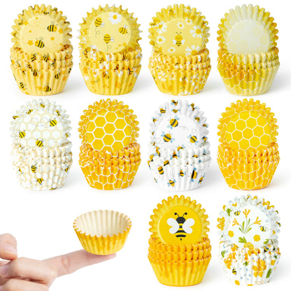 COcnny Bee Mini Cupcake Liners - 600pcs Summer Baking Cups Muffin Paper Cupcakes Wrappers for Birthday Party, Yellow Honey Candy Cake Chocolate Wrap Making Supplies for Baby Shower Wedding (10 Styles)