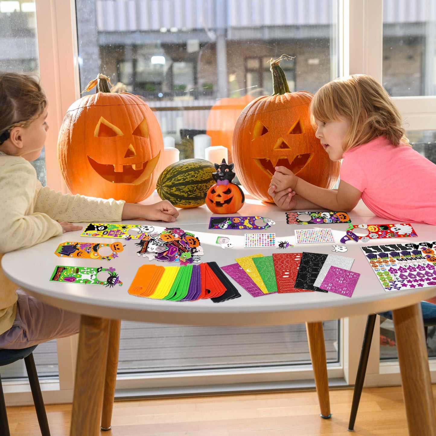 30Sets Halloween Crafts Doorknob Hanger DIY Arts and Craft Kit Classroom Activities Party Games Favors Bulk