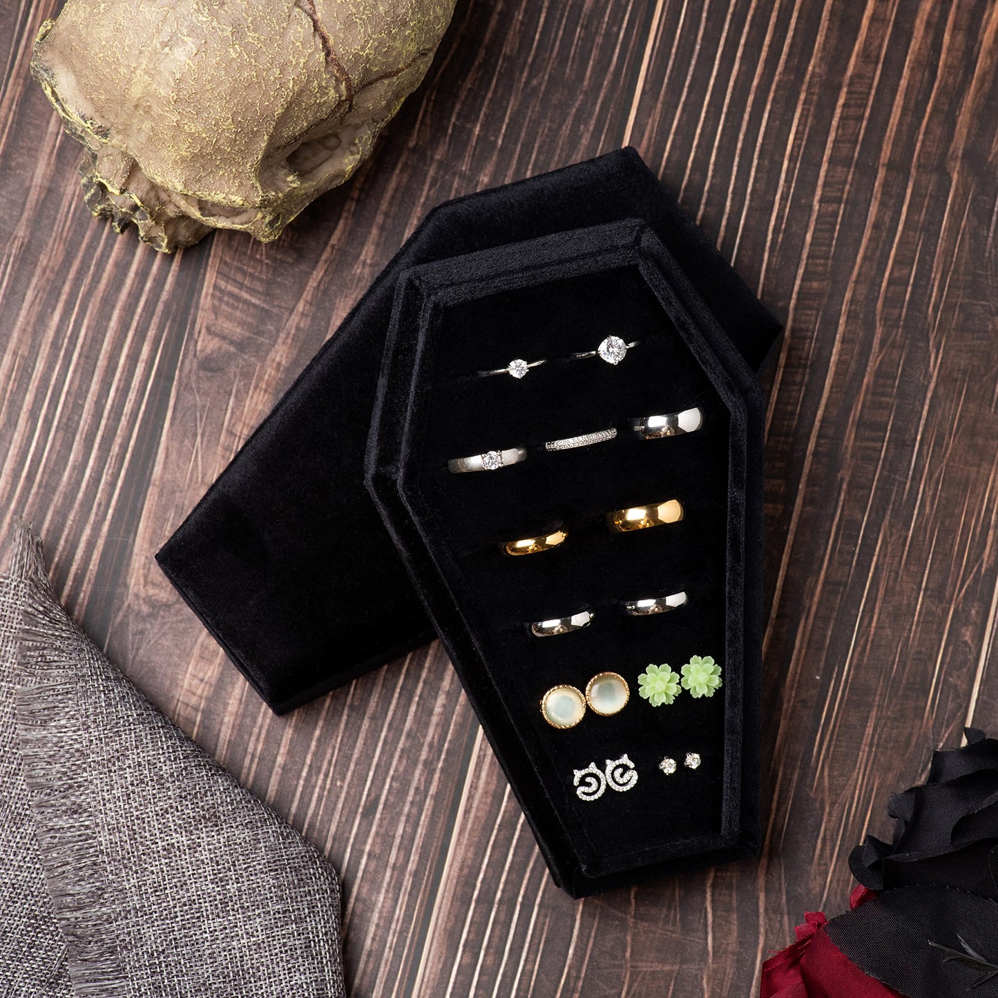 Giftop Large Velvet Coffin Ring Box Jewelry Tray Travel Case Hold Up 15 Rings for Accessories Gothic Home Jewelry Organizer Decorations Goth Decor Gifts (Black)