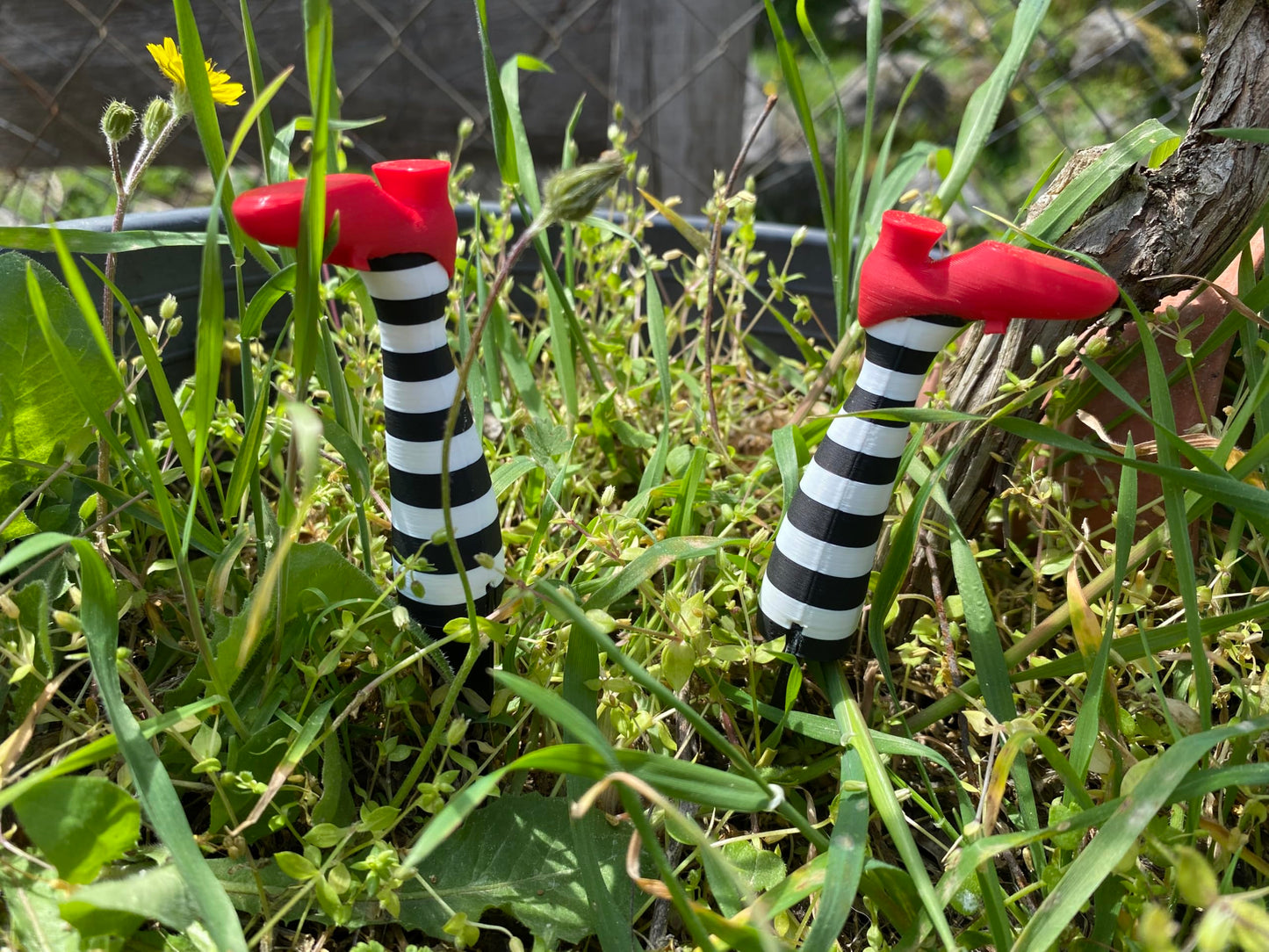 Wicked Witch Legs Mini Plant Pot Decor – Fun Halloween Planter, Spooky Home Decor, Unique Planter for Indoor & Outdoor Plants