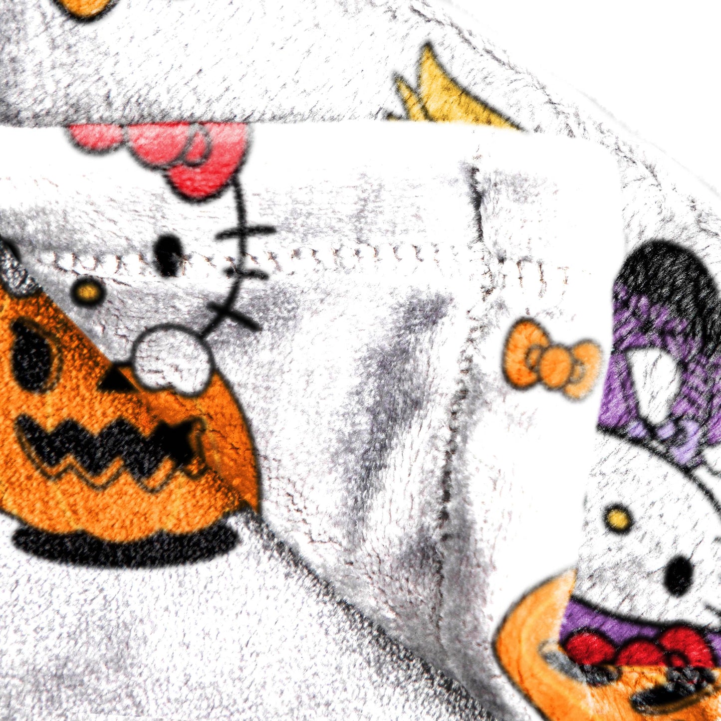 Jay Franco Halloween Plush Throw Blanket – 50x70 Inch Ultra Soft & Comfy Fleece Throw for Couch, Sofa, Bed – Cozy Home Décor for Living Room & Bedroom, White - Hello Kitty