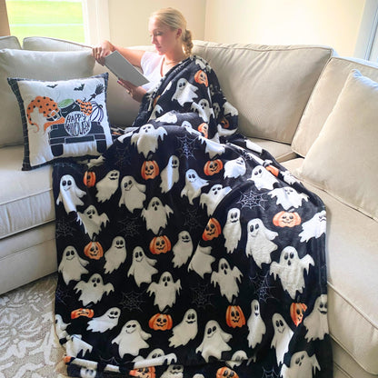 Halloween Fleece Throw Blanket: Jack O Lantern Pumpkins White Ghosts and Spiderwebs on Soft Black Velvet for Sofa, Couch, Chairs and Bed, 50" x 70"