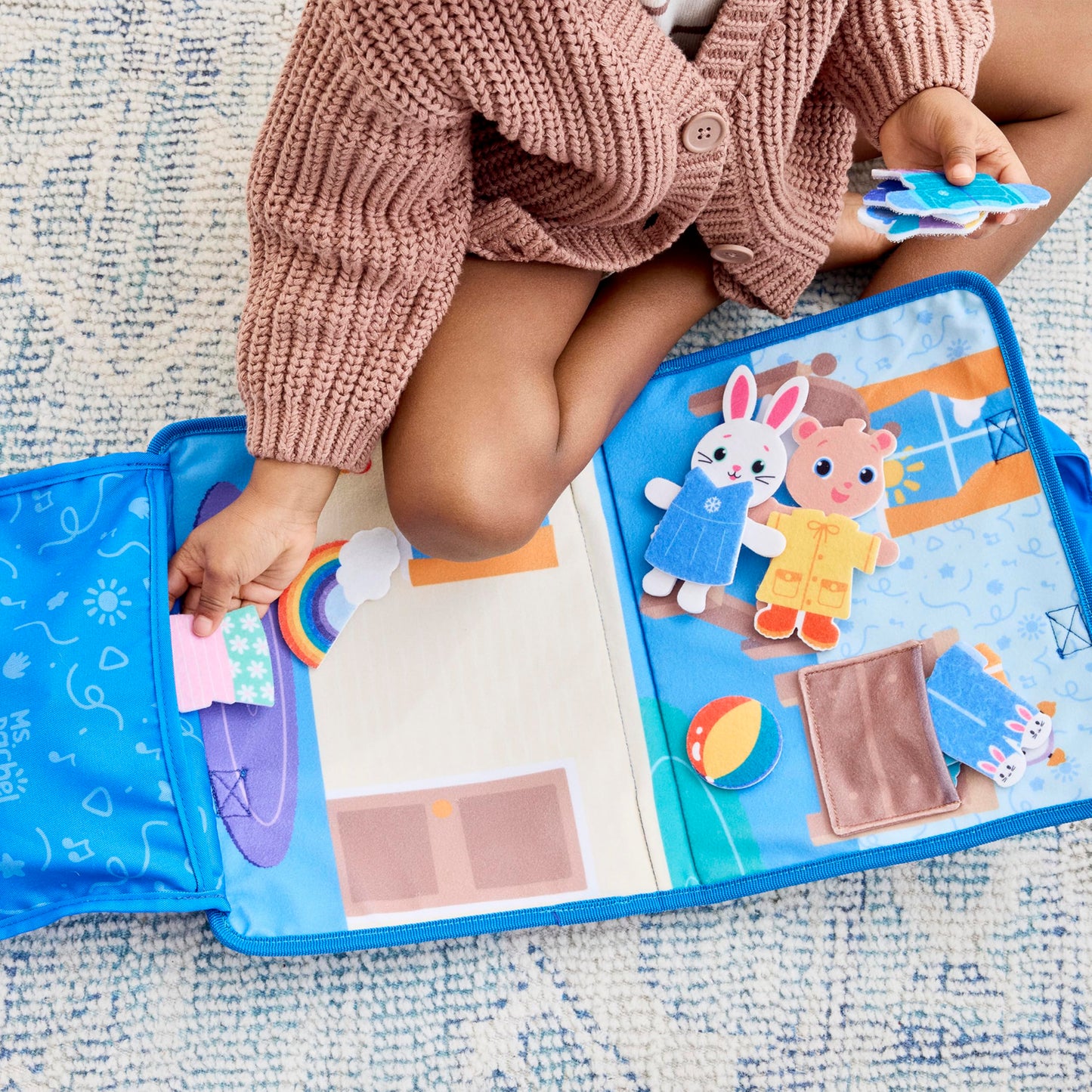 Melissa & Doug® Ms. Rachel™ What to Wear Felt Activity Board Take-Along Preschool Learning Toy for Boys and Girls - FSC Certified