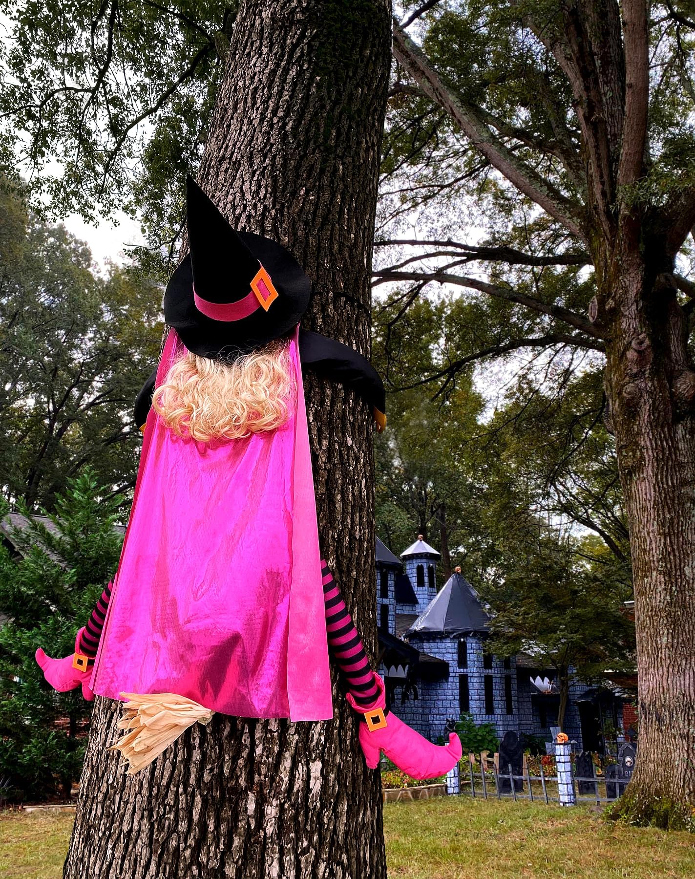 Giiffu Pink Halloween Decorations Outdoor 53" Crashing Witch Tree Decor