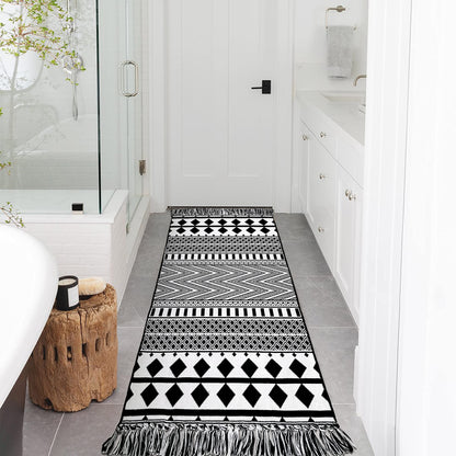 IOHOUZE Kitchen Hallway Runner Rug -2'x6' Boho Black White Entryway Runner Rugs for Halloween Decor/Fall Decor, Woven Indoor Outdoor Carpet Rugs, Washable Rag Rug for Bedroom/Bathroom/Laundry Room