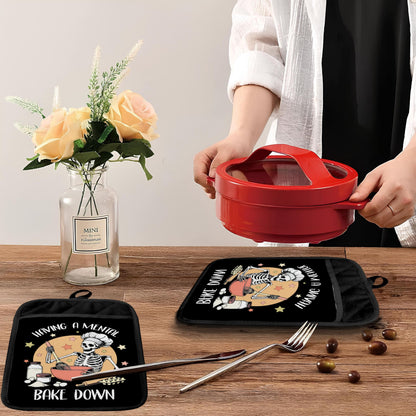 GOOZHO Funny Halloween Skeleton Baker Pot Holders with Pockets, Having a Mental Bake Down Halloween Skull Oven Pot Holders Heat Resistant Oven Mitts Hot Pads for Kitchen Baking Cooking