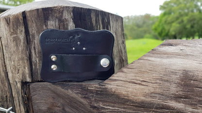 Echo Beach Equestrian Genuine Leather Number Holder Pair for Bridle or Saddle Pad. 3 Digit Easy Change Numbers. Built in Clip for Secure Attachment. 2 Number Holders Included