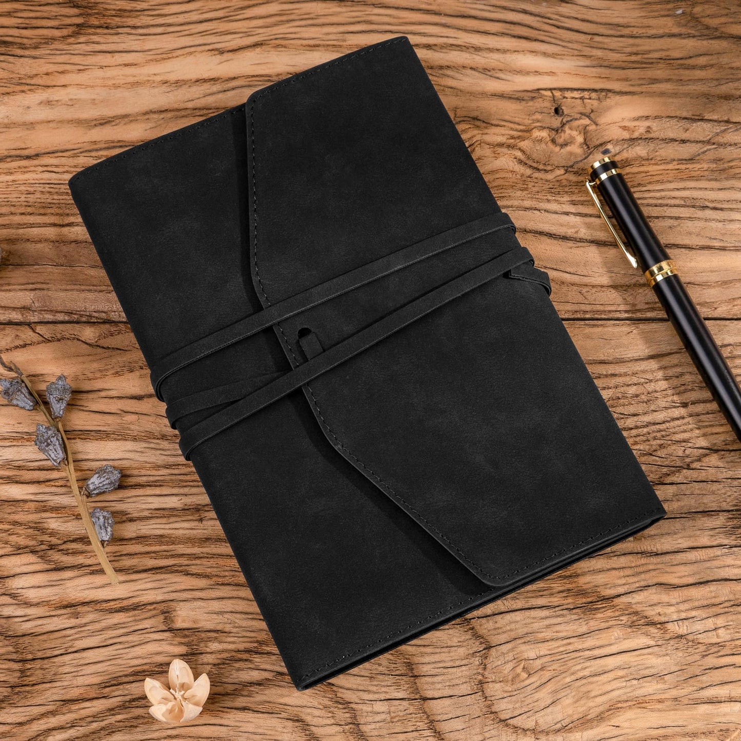 MINICAGIE Vintage Journal for Women Men Leather Bound Junk Journal Notebook 160 Pages Scrapbook Book of Shadows Journals for Writing Diary Travel Journaling Sketching, 5.9x 8.6 in, Soft Cover, Black