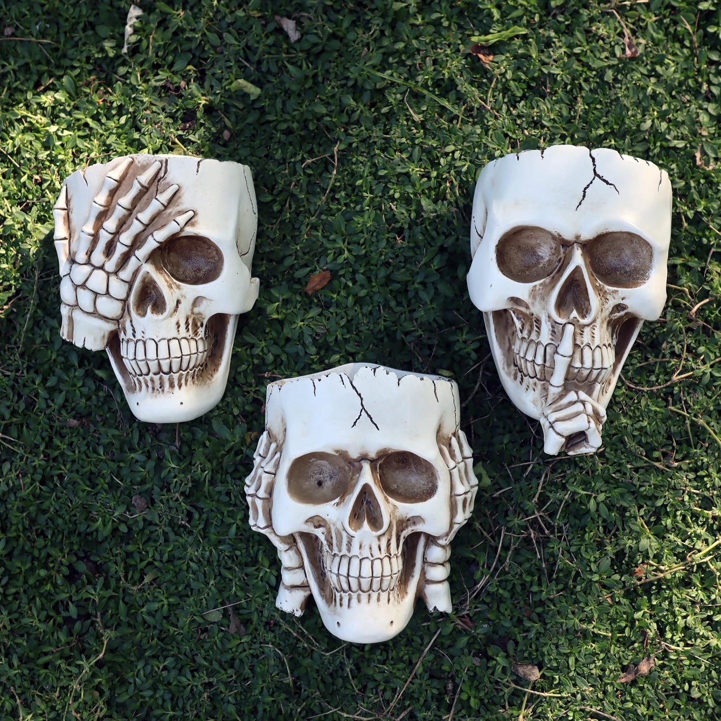 Dolkgy Skull Wall Planters Set of 3 – Hanging Skull Plant Pots for Indoor Outdoor Decor, White Gothic Wall Planter with Drainage, Succulent & Vine Planter for Halloween Home Décor