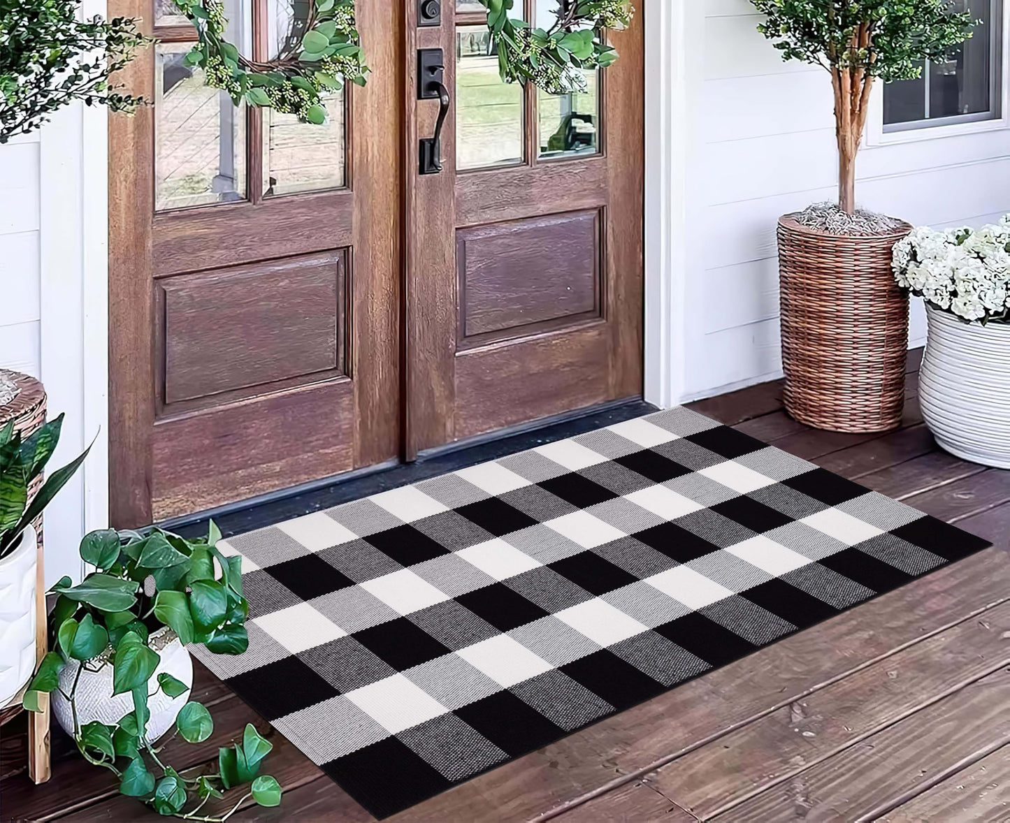 Buffalo Plaid Front Porch Rug 24''x 51''Black and White Checkered Outdoor Rug Cotton Machine Washable Farmhouse Mat for Outdoor, Kitchen, Farmhouse, Entryway,Bathroom