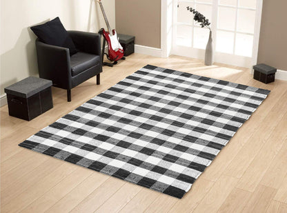 GLAMBURG Cotton Reversible Area Rug 3' x 5' Farmhouse Floor Mat, Handwoven Washable Carpet Checkered Plaid Rug for Front Porch Living Room Kitchen Bedroom - Black White