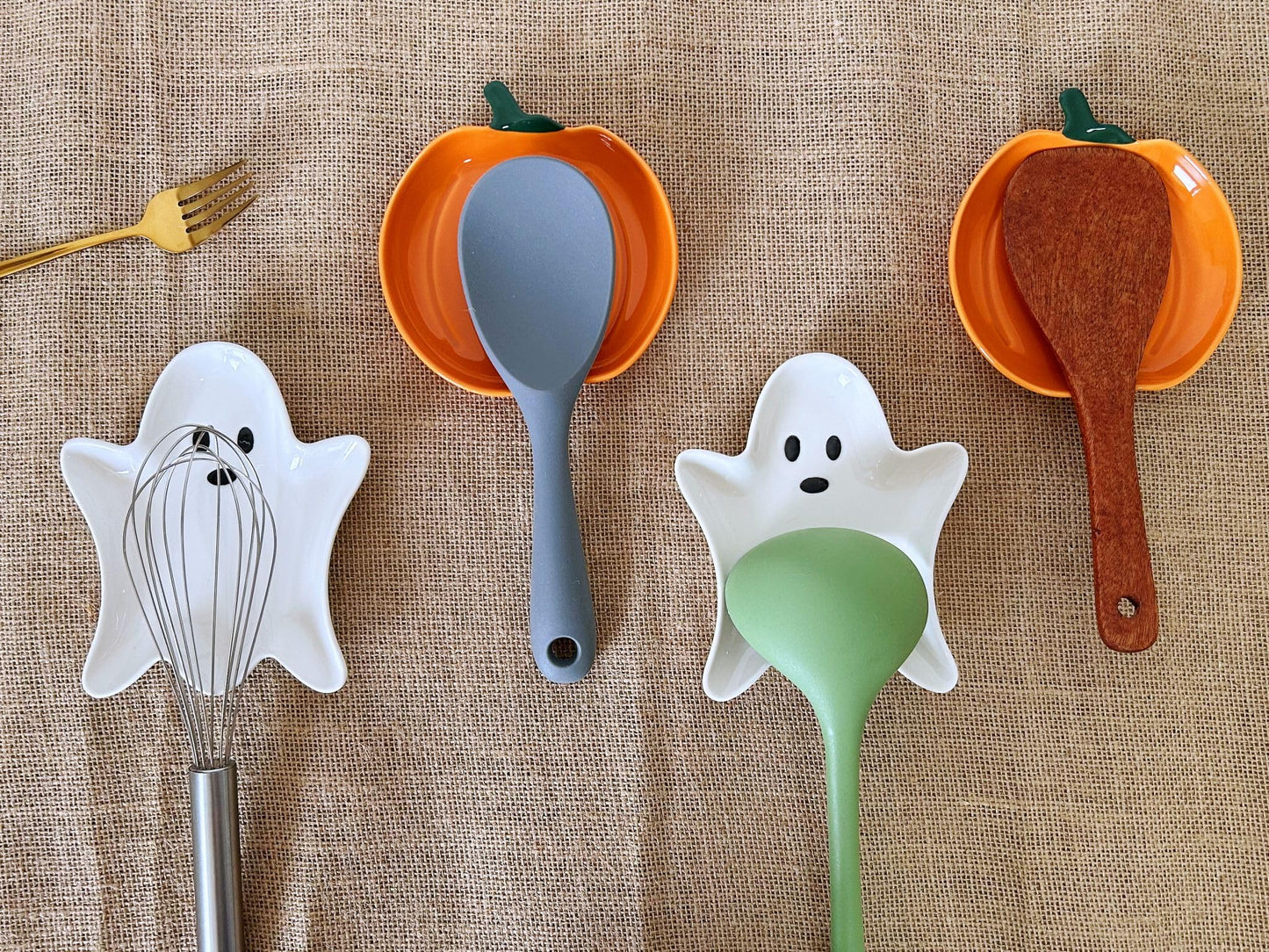 Ceramic Spoon Rest for Stove Top, Halloween Ghost Cute Spoon Rest for Kitchen Counter, Cooking Spoon Holder for Kitchen Counter, Utensil Rest Spatula Rest Ladle Holder Tong Rest (White)