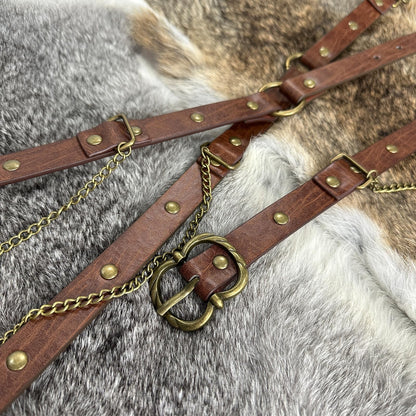 HiiFeuer Medieval DIY Faux Leather Metal Chain Belt, Vintage Adjustable Thin Belt For Women, Retro Skinny Belt For Dresses (Brown A)