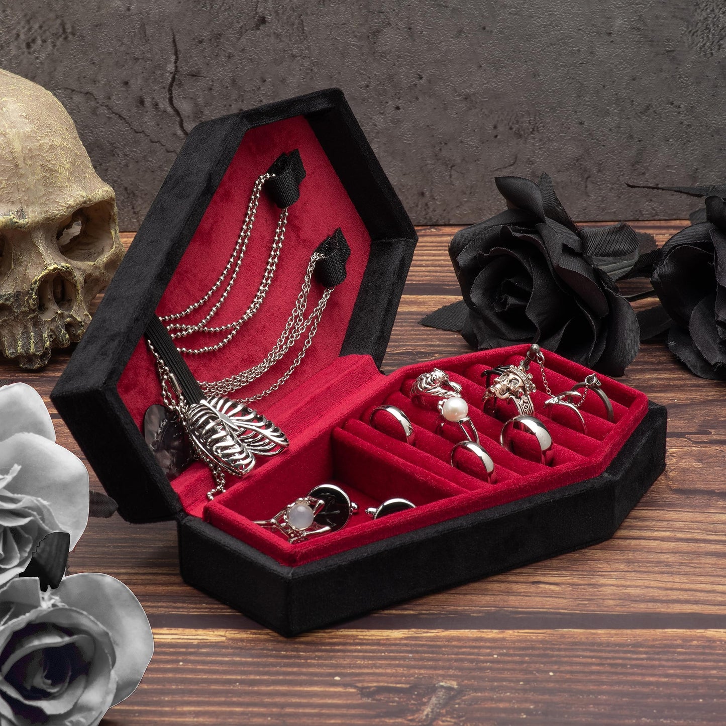 Giftop Velvet Coffin Jewelry Travel Case Holder for Gothic Wedding Ceremony Jewelry Organizer Decoration (Black and Red)