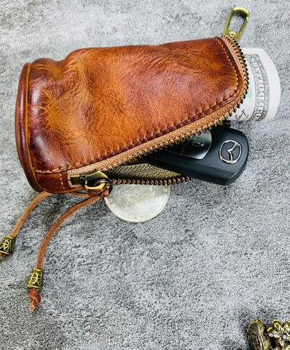 duyugeng Genuine Leather Key Pouch with Belt Clip, Vintage Key Holder Coin Purse with Key Ring, Compact EDC Key Organizer for Men, Clip On Jeans Key Case