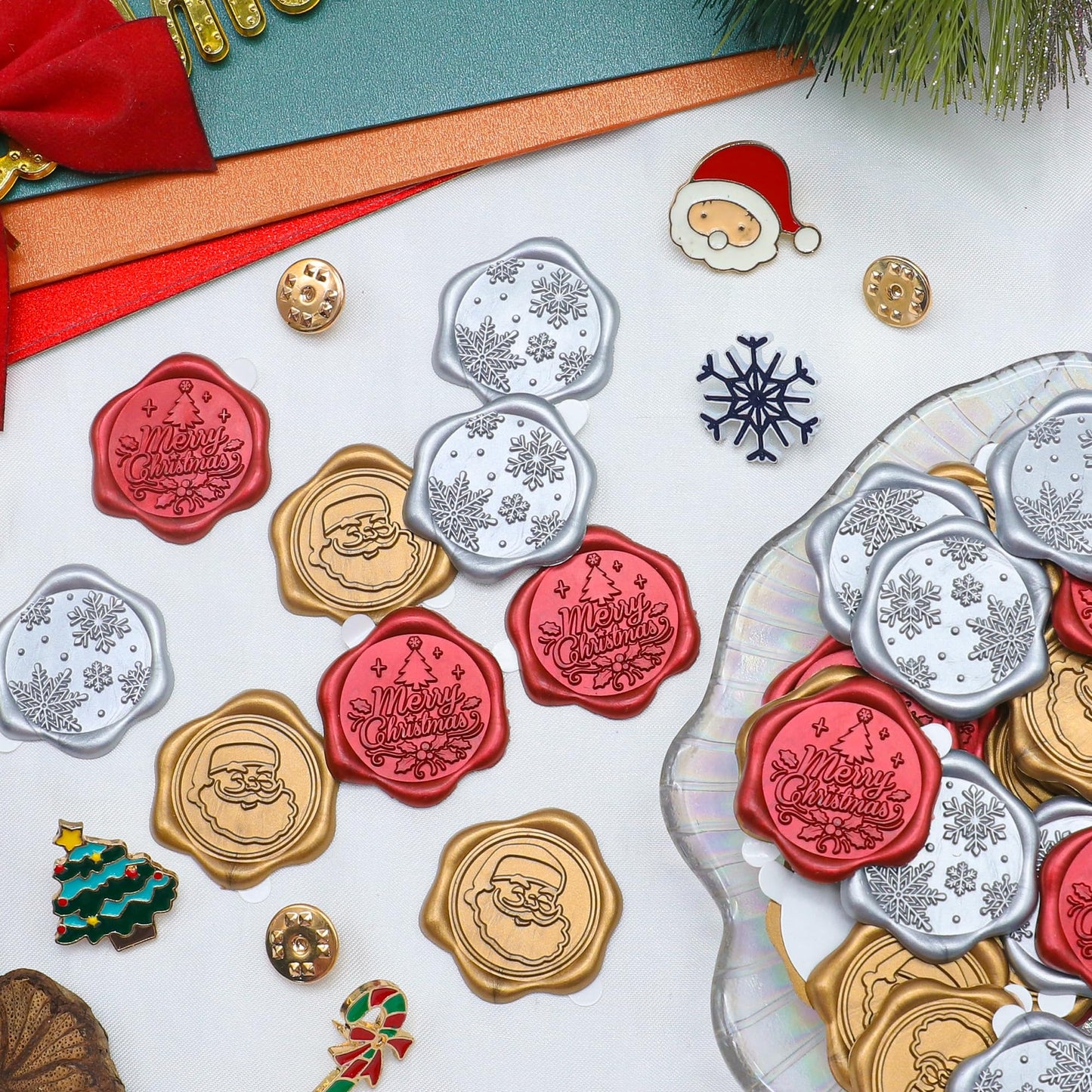 SWANGSA Christmas Wax Seal Stickers, 60Pcs Santa Claus Snowflake Merry Christmas Self Adhesive Envelope Seal Stickers for Invitation, Greeting Cards, Gift Wrapping