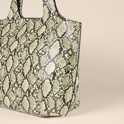 Amazon Essentials Women's Oversized Tote Bag, Grey Faux Snakeskin, One Size