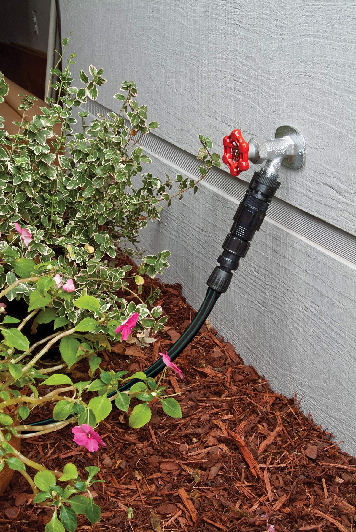Rain Bird LNDDRIPKIT Drip Irrigation Landscape/Garden Watering Kit with Drippers, Micro-Bubblers, Micro-Sprays