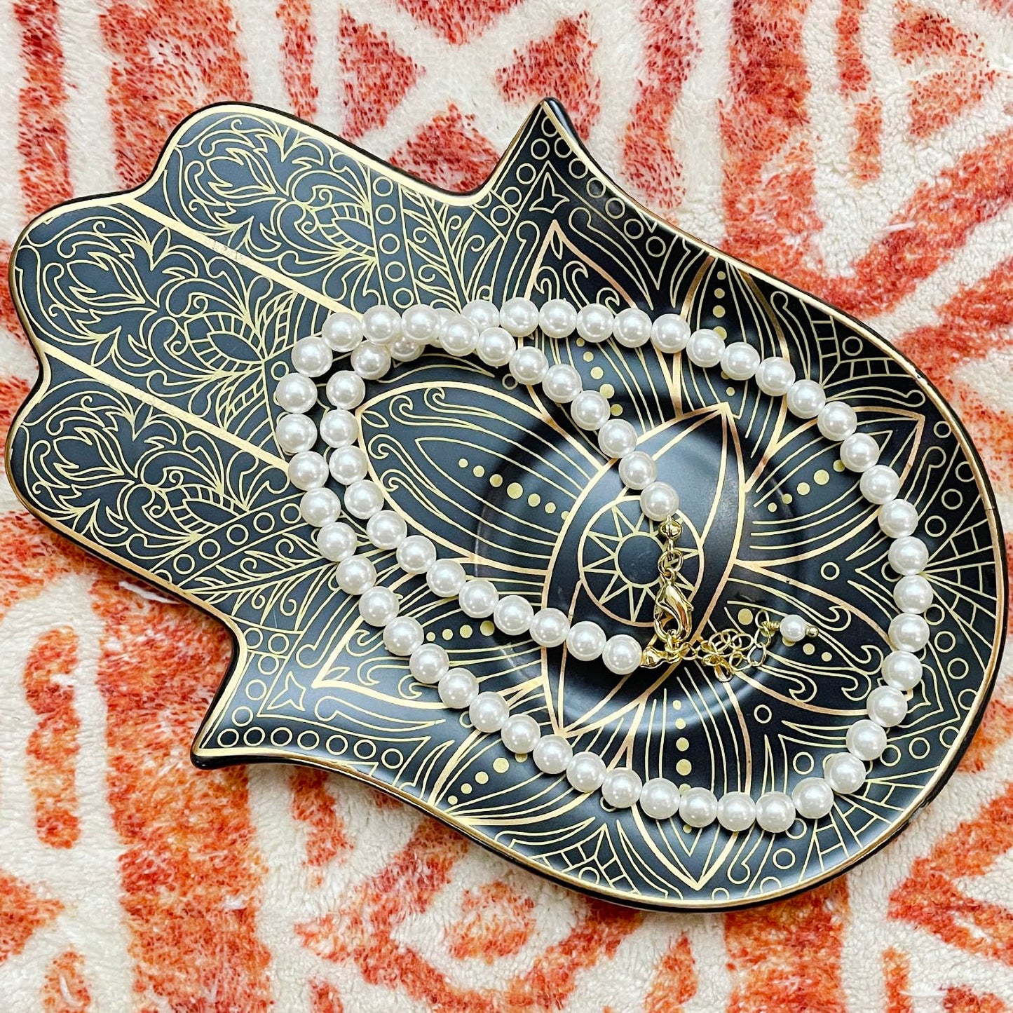 Exquisite Small Ceramic Jewelry Tray - Trinket Dish Evil Eye Decor, Gold Plate Ring Holder, Modern Boho Home Essentials, Perfume Organizer, Witchy, Aesthetic Room Decor (Black Hamsa)