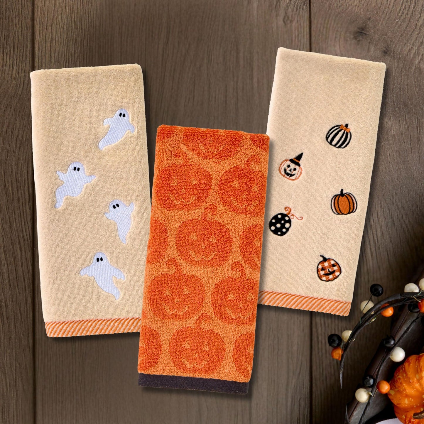 SKL Home Halloween Jack-O-Lantern 100% Cotton Jacquard 2pc Hand Towel Set, Reversible, Soft & Absorbent, Decorative for Bath/Kitchen/Bar & Gift, Orange