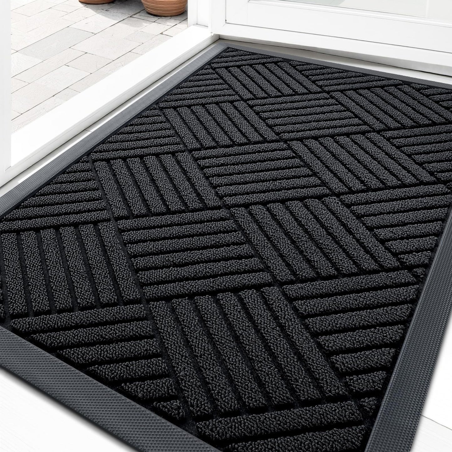 OLANLY Front Door Mat Outside Entrance 29.5x17, Absorbent, Heavy Duty Sturdy Natural Rubber Doormat Indoor Outdoor, Stain and Fade Resistant, Non-Slip Low Profile Floor Mat for Entryway, Black Diamond
