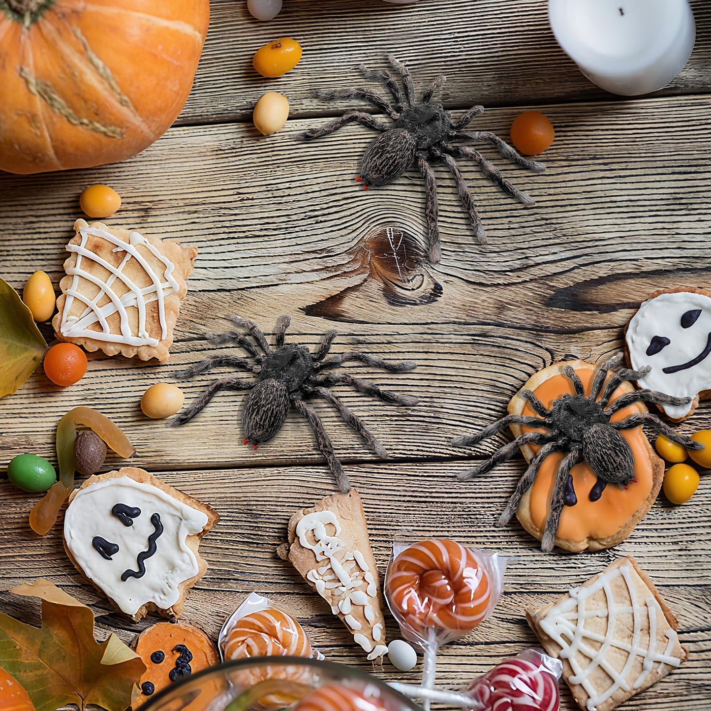 Lukinuo Realistic Fake Spiders 2pcs Plastic Spider Figures Tarantula Toys Figurines Spider Cake Toppers Halloween Prank Props Party Decoration